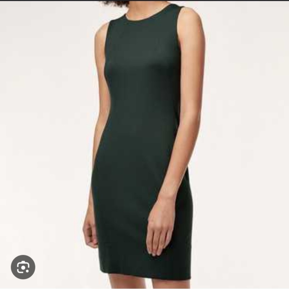 Babaton Dark Green Sleeveless Sheath Dress
